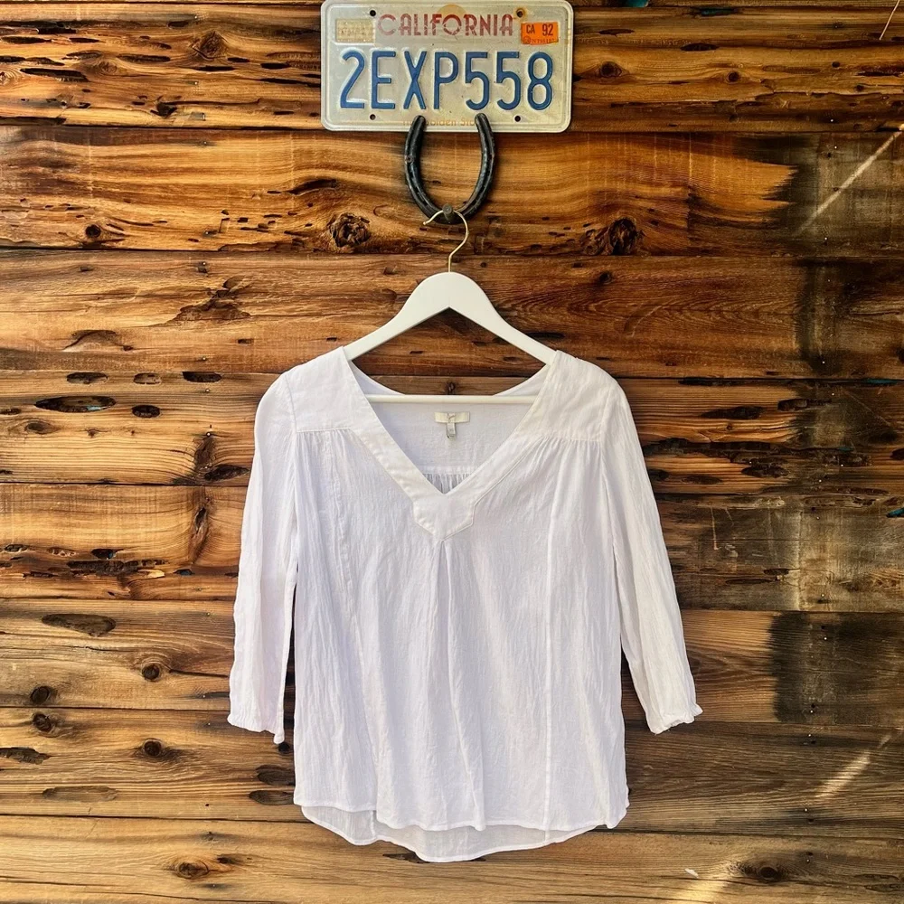 JOIE | White V-Neck Blouse XS - Picture 1 of 3